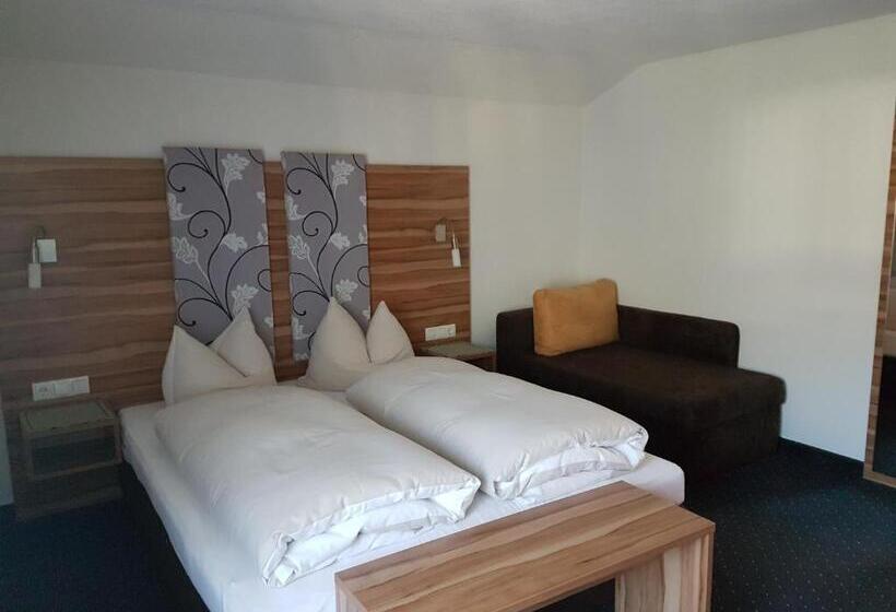 Трехместный Номер Базовый, Gasthof Pension Alpenblick