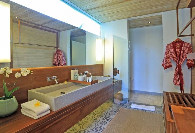 Вилла с 1 спальней и бассейном, Jeeva Santai Villas