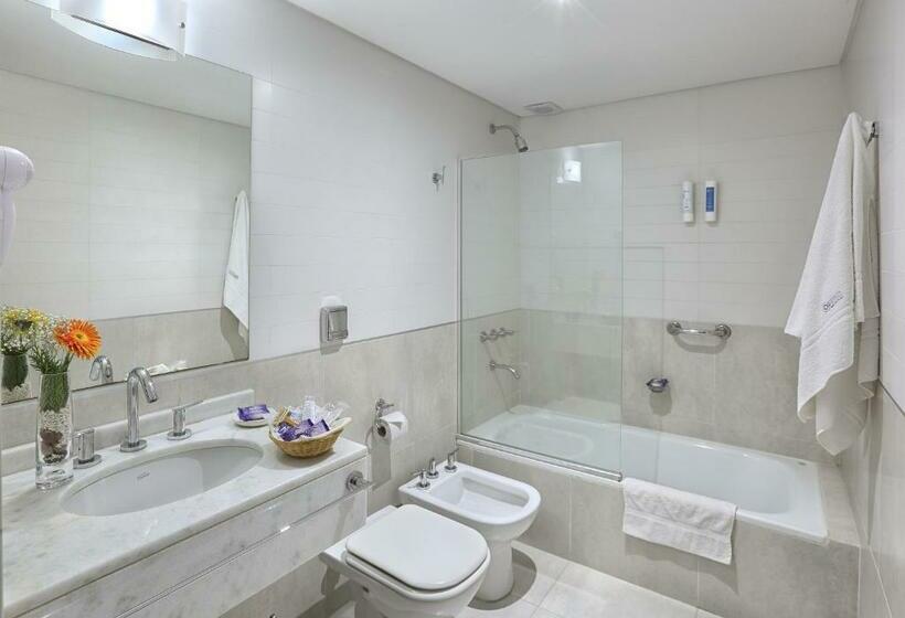 标准三人间, O2 Hotel Mar Del Plata