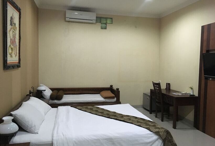 اتاق خانوادگی, Griya Yunika Homestay