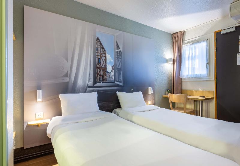 Номер Стандарт, B&b Hotel Chartres Le Forum