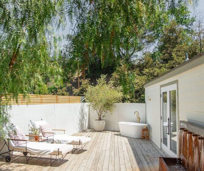 스탠다드 방갈로, Calamigos Guest Ranch And Beach Club