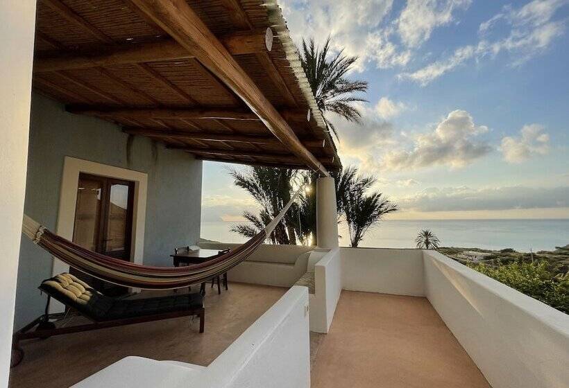 اتاق لوکس, La Locanda Del Postino