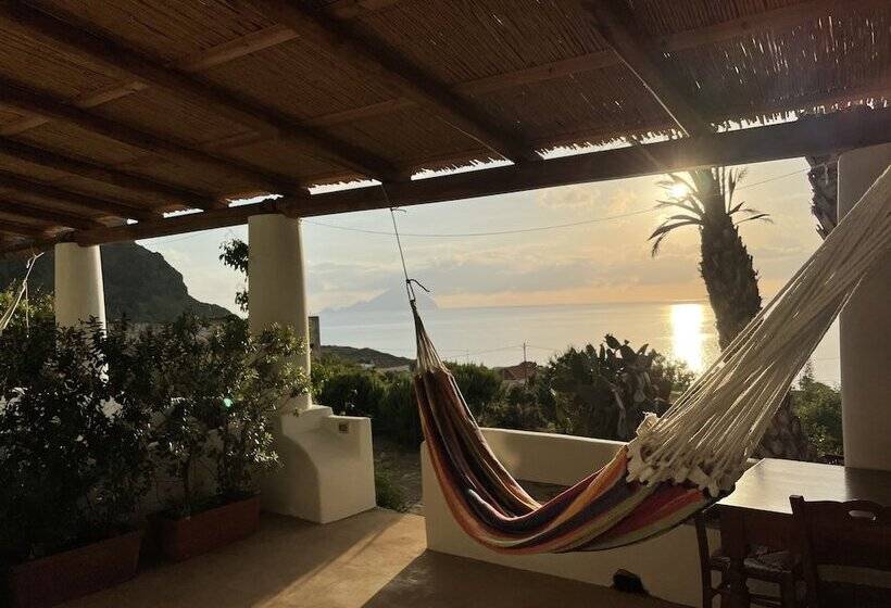 Четырехместный Номер Deluxe, La Locanda Del Postino