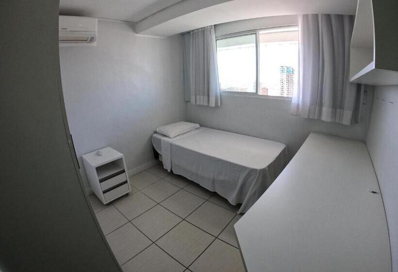 Апартаменты 3 Спальни, Vip Beira Mar Residence
