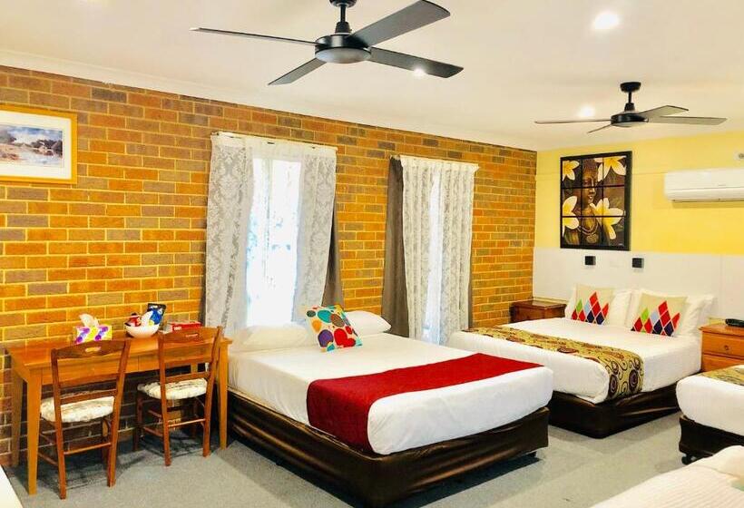 Семейный Номер, Aussie Rest Motel