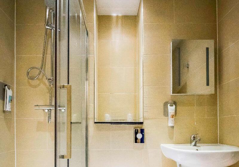 Номер Стандарт, Ibis Styles Birmingham Hagley Road