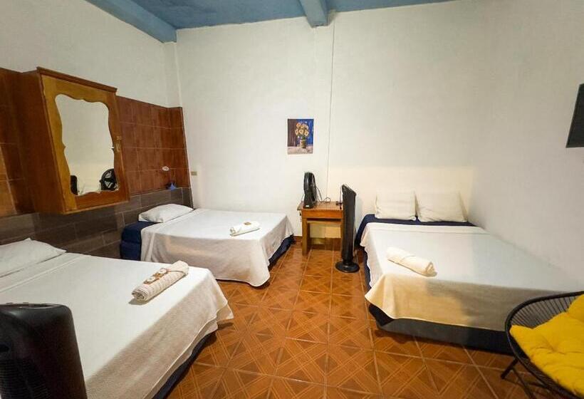 패밀리 룸, Hostal Raices De Mi Pueblo