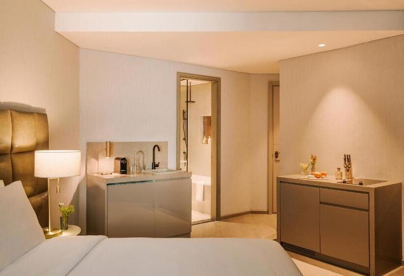 Студия Стандарт, Sonder Business Bay