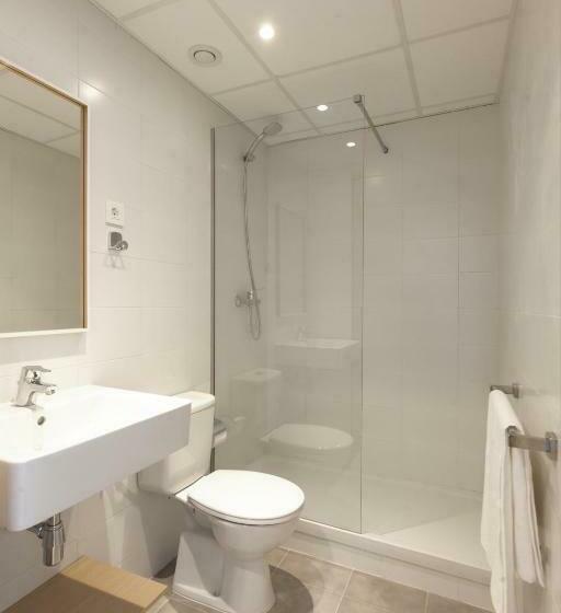 Четырехместный Номер Deluxe, Smartroom Barcelona