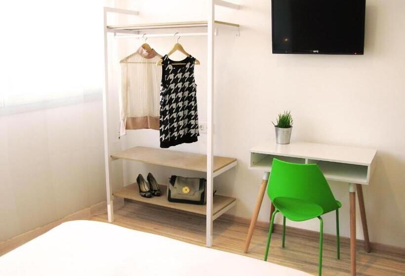 Номер Стандарт, Smartroom Barcelona