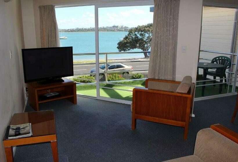 Suíte Vista Mar, Bucklands Beach Waterfront Motel