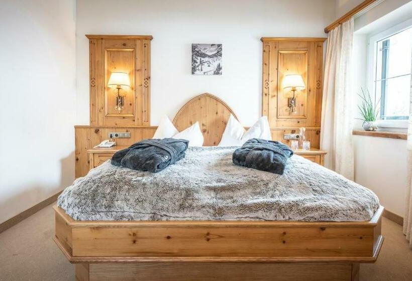 Люкс Семейный 2 Спальни, Anthony´s Alpin Hotel Garni