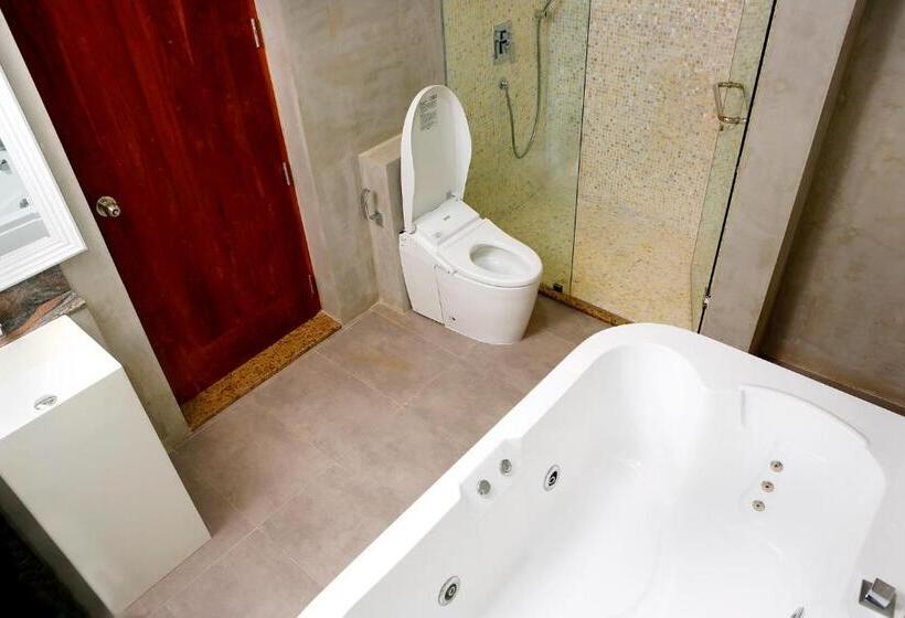 Номер Премиум, Club Waskaduwa Beach Resort & Spa