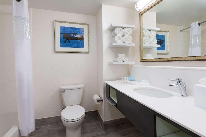 Стандартный Номер Кровать Кинг, Hampton Inn & Suites Tampa Airport Avion Park Westshore