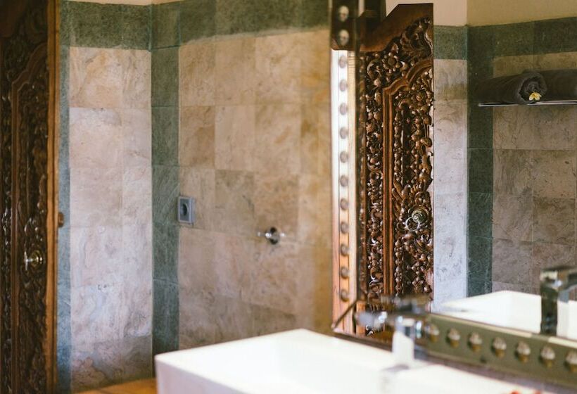 Семейный Номер, Honeymoon Guesthouse
