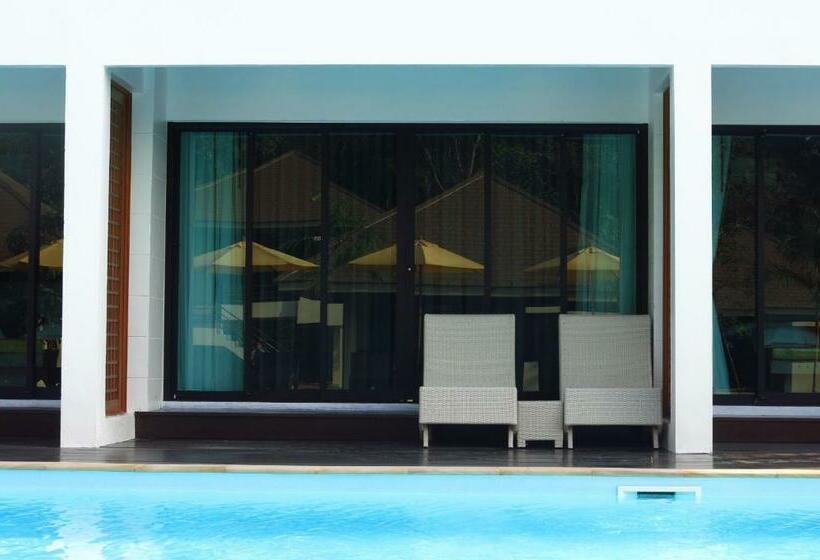 스탠다드 룸 더블 침대, Mook Lamai Resort And Spa