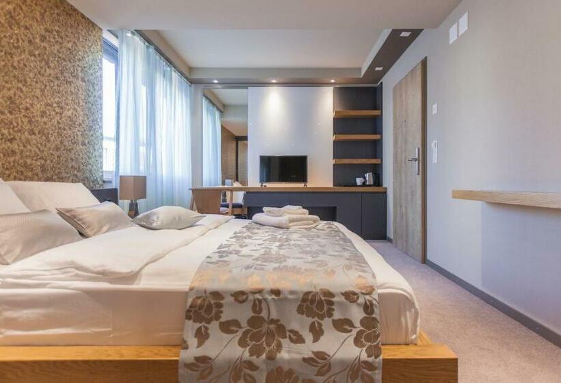Номер Комфорт, Plaza Hotel Winterthur