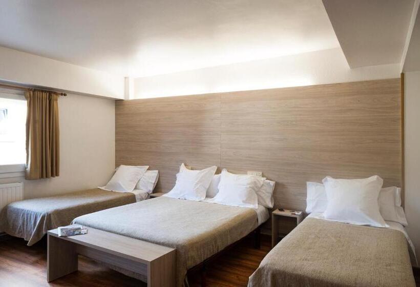 Семейный Номер, La Trobada Hotel Sport