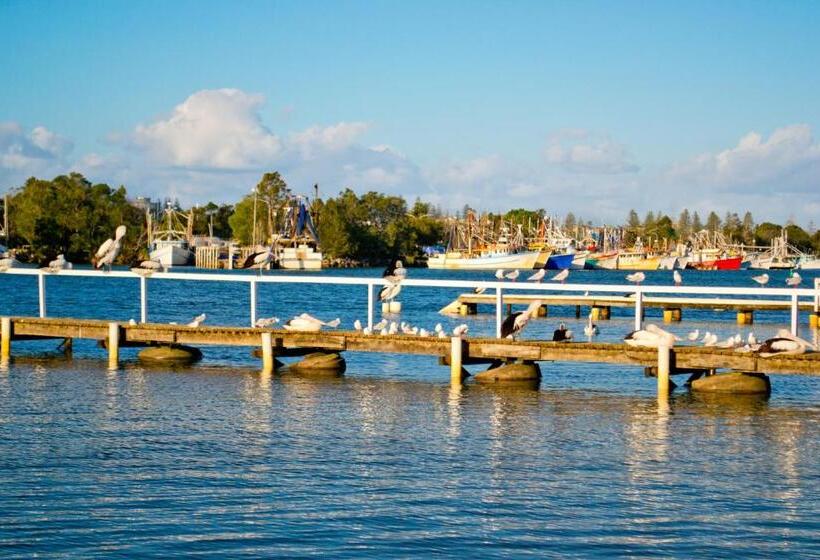 Номер Deluxe, Moby Dick Waterfront Resort Motel
