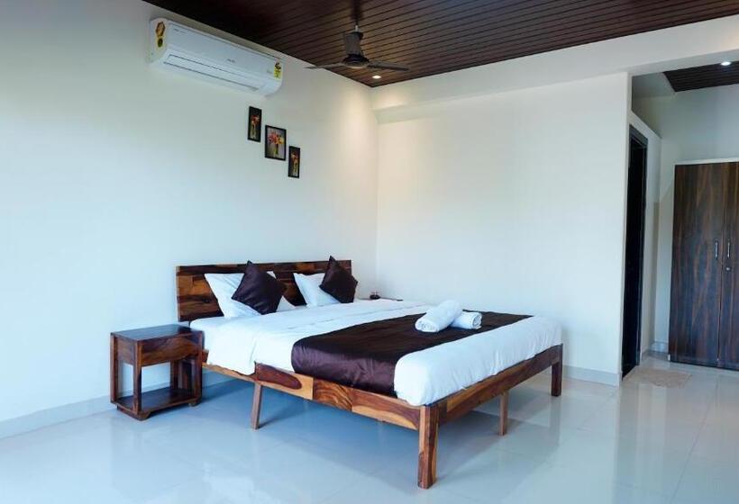 디럭스 패밀리 룸, Berryl Resorts