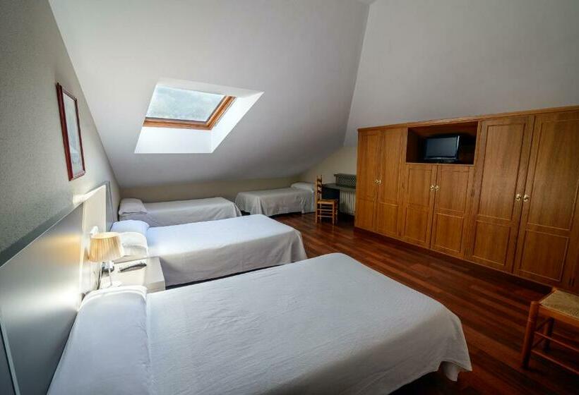 Семейный Номер, Hostal El Palacio