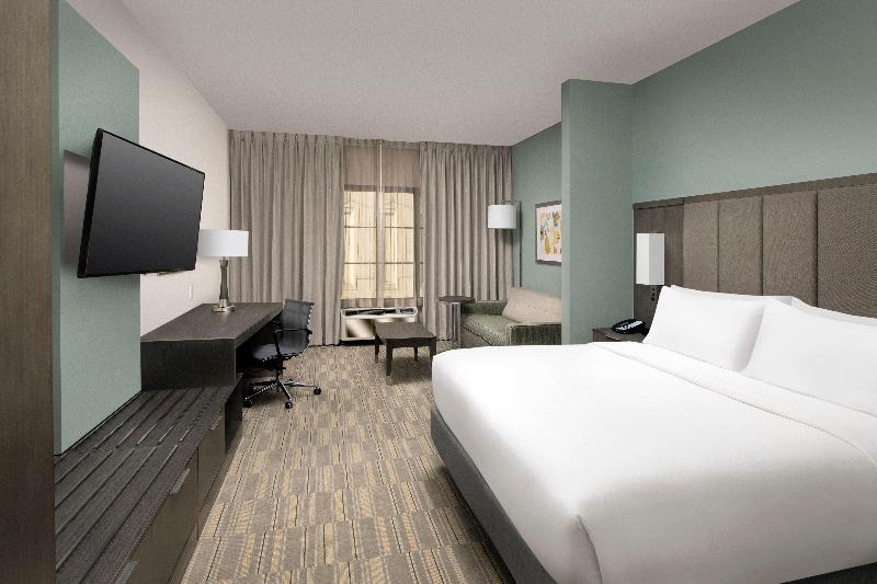 Номер Executive Кровать Кинг, Holiday Inn Express Pensacola Downtown, An Ihg