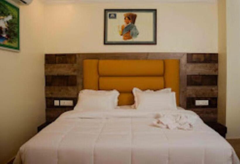Номер Deluxe Кровать Кинг, Grand Lotus Dimapur