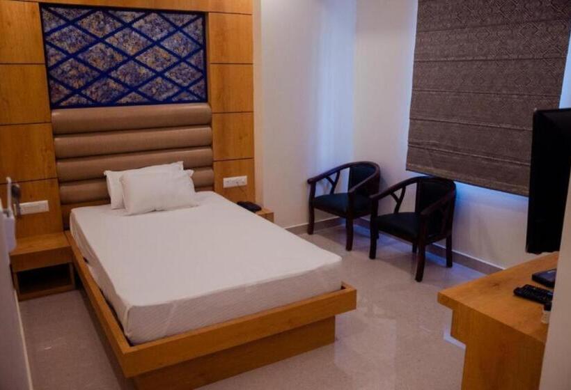 豪华单人间, Grand Lotus Dimapur