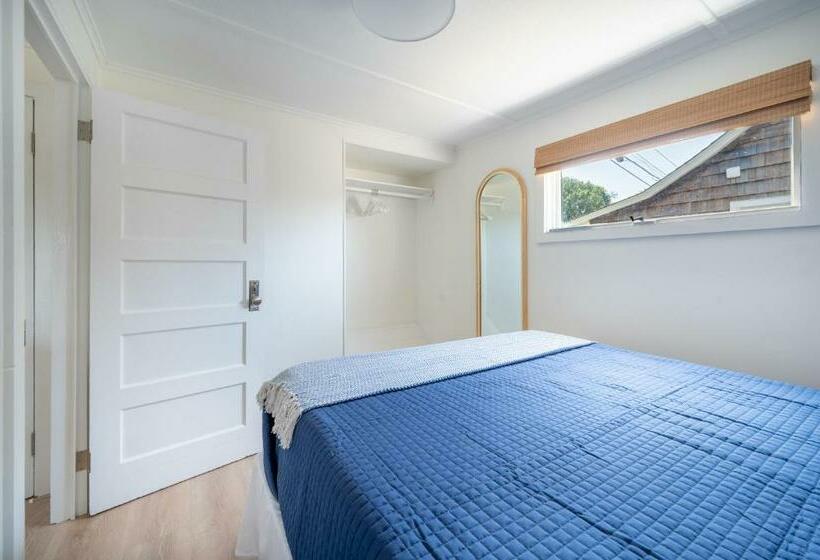 Дом 2 Спальни, Marina Bay Cottages