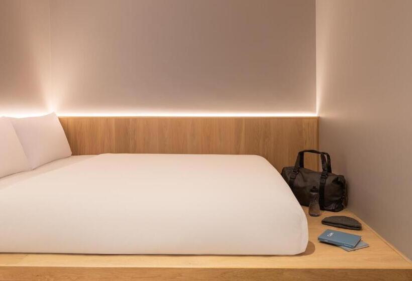 Номер Стандарт, Zedwell Greenwich