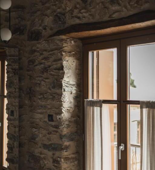バルコニー付きデラックスルーム, Acropolis Mystra Guesthouse