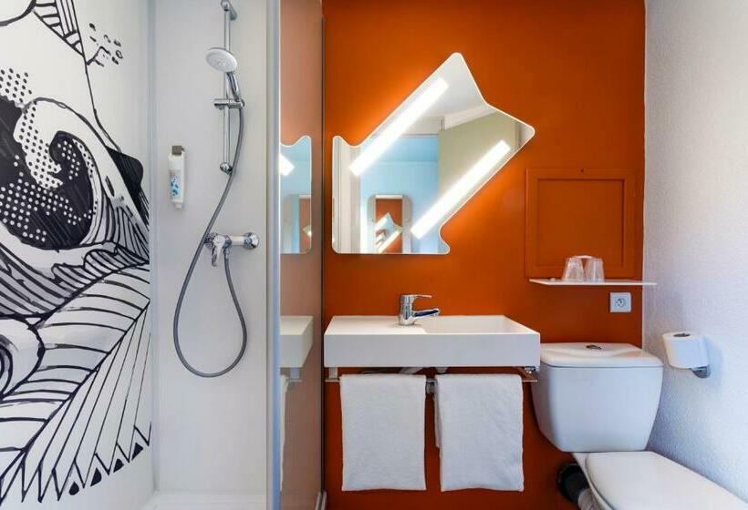 Номер Стандарт Трехместный, Ibis Budget Lorient Caudan