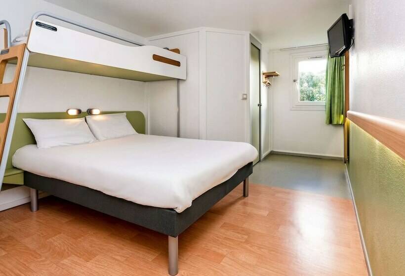 Номер Стандарт Трехместный, Ibis Budget Lorient Caudan