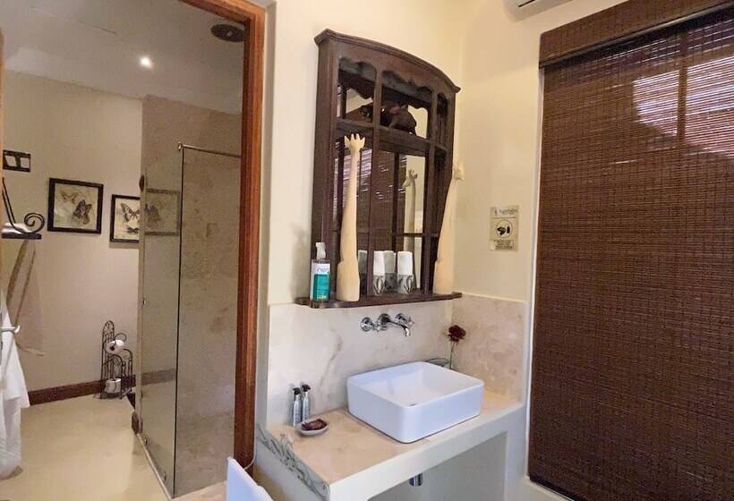 Люкс Семейный 2 Спальни, Kambaku River Lodge