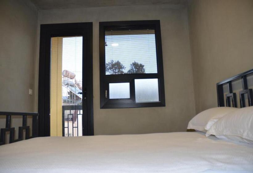 Номер Economy, Livia Hotel Ephesus
