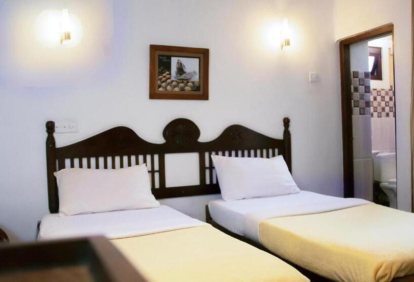 Quarto Estandar, The Golf Green City Bungalow