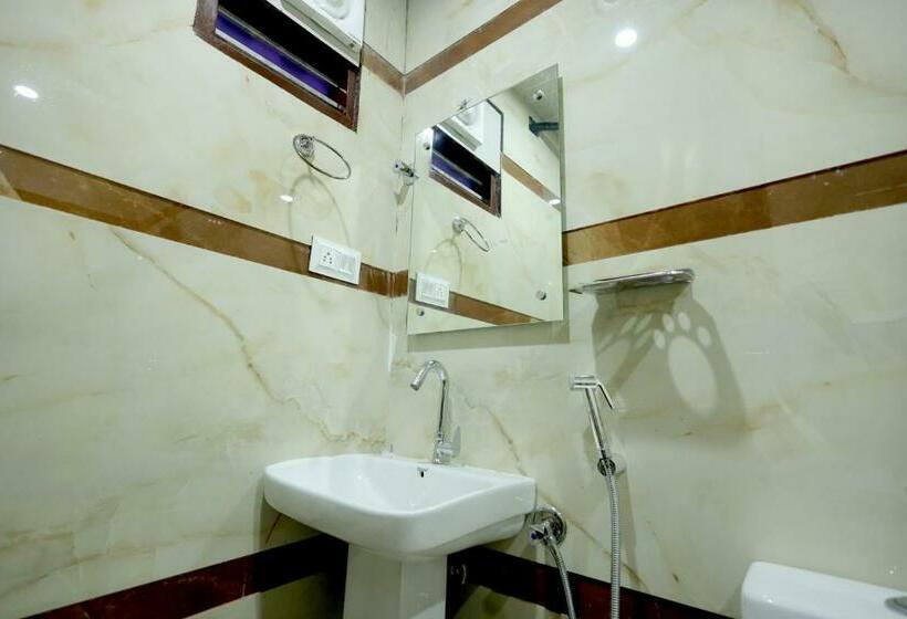 Номер Deluxe, Fabhotel Vishal Palace