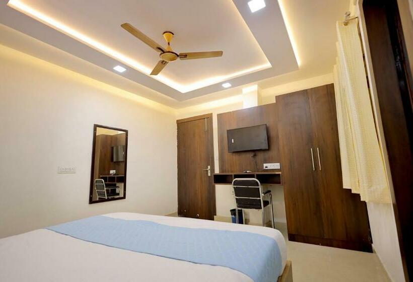 Номер Deluxe, Fabhotel Vishal Palace