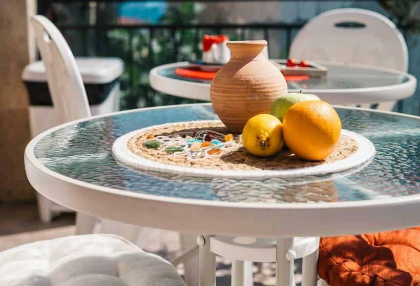 اتاق استاندارد, Guest House Mirah