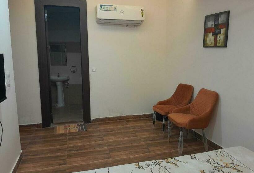 Трехместный Номер Классика, Oyo Hotel Highway Inn
