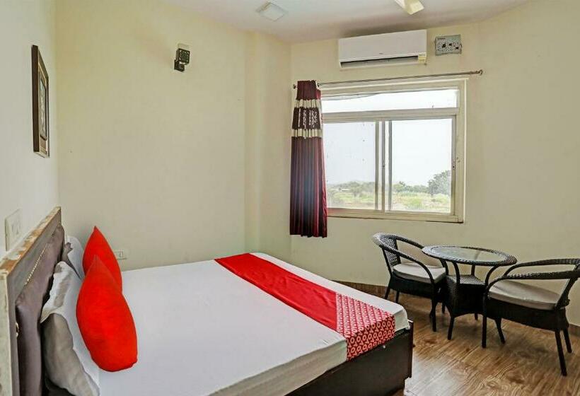 Трехместный Номер Классика, Oyo Flagship Green Vatika Resort