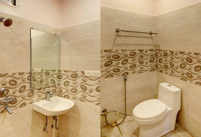 Quarto Triplo Clássico, Oyo Flagship Hotel Kashi