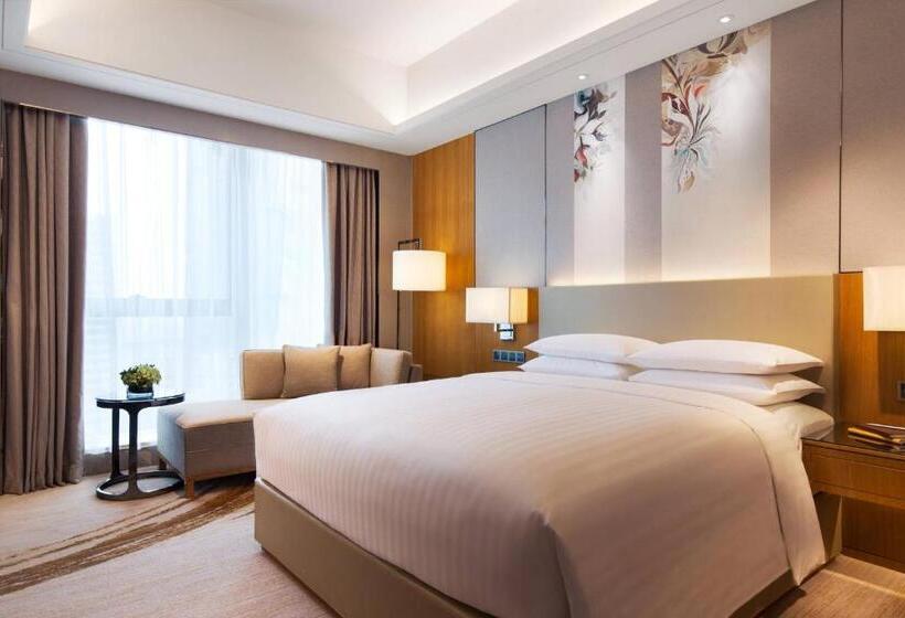 Suíte Deluxe, Courtyard By Marriott Zhengzhou East