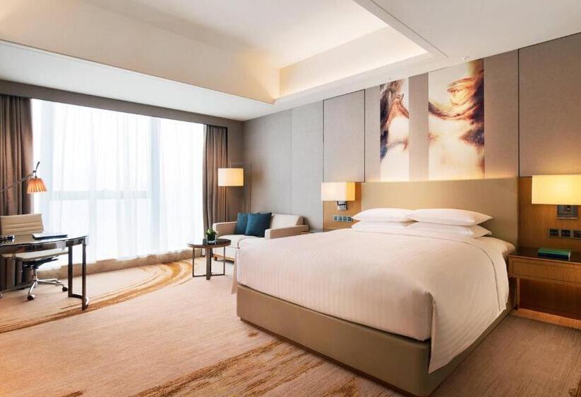 Quarto Executivo, Courtyard By Marriott Zhengzhou East