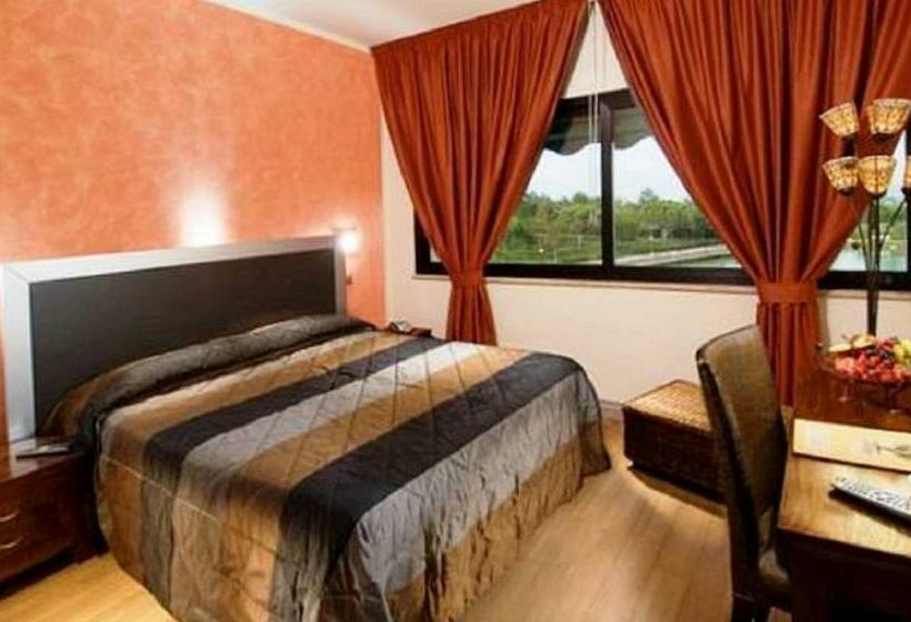 Номер Стандарт, Villaggio La Pescaccia