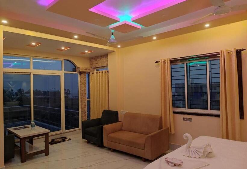 Полулюкс, Sweet Dream Beach Resort !! 50 Mts From Beach ! Peaceful Room With Garden View Free Parking !!