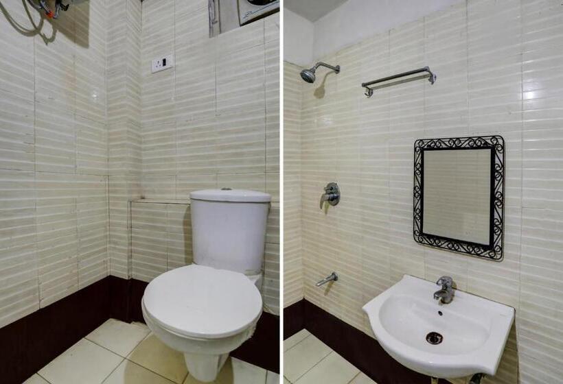 Трехместный Номер Классика, Spot On 81542 Hotel Aryavart