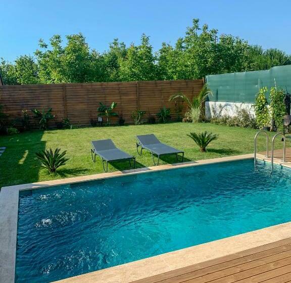 Семейный Номер Вид на Горы, Mono House Kartepe
