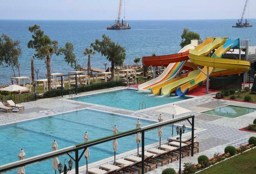 Номер Стандарт с Балконом, Toros Deluxe Resort